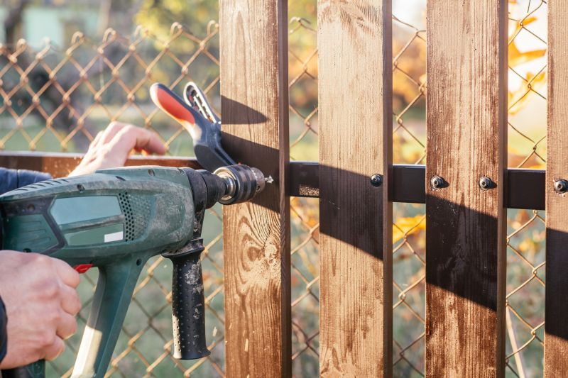 Wood Fence Service